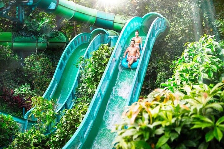 Adventure Cove Waterpark Singapore: Rides, Snorkeling & Visitor Tips photo 5