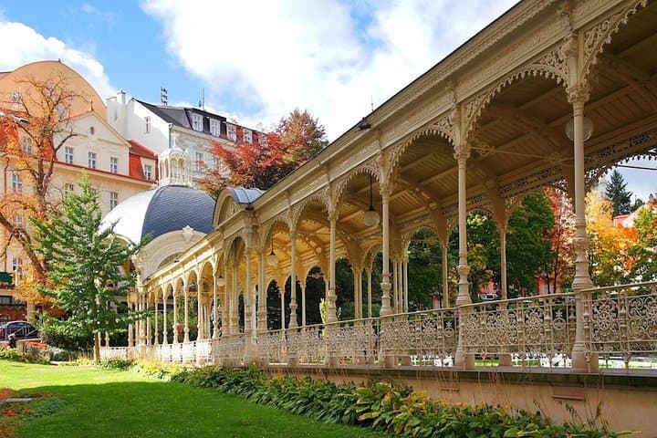 Karlovy Vary Day Trip: Thermal Springs, Moser Glassworks & Riverside Architecture photo 2