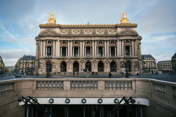 Day Trip from Le Havre to Paris: Private Highlights Tour in a Day photo 4