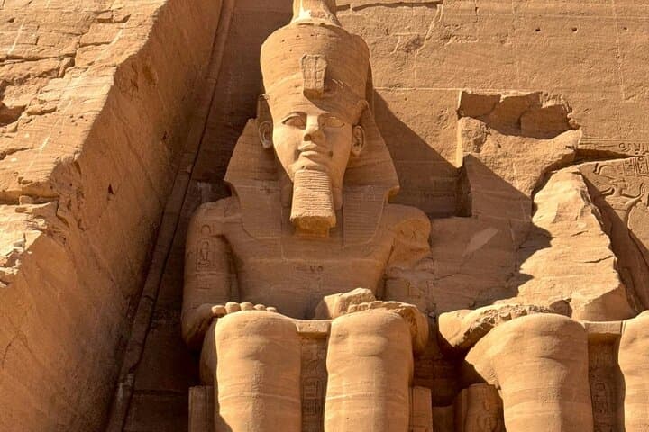 Hurghada to Luxor: Full-Day Private Tour to Valley of the Kings, Hatshepsut & Karnak photo 2