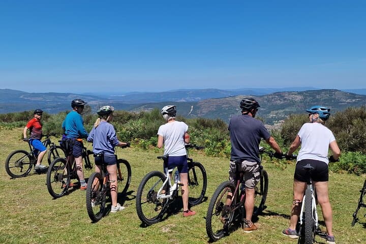 E-Bike the Lima Valley to Peneda-Gerês: Guided Day Tour from Bravães