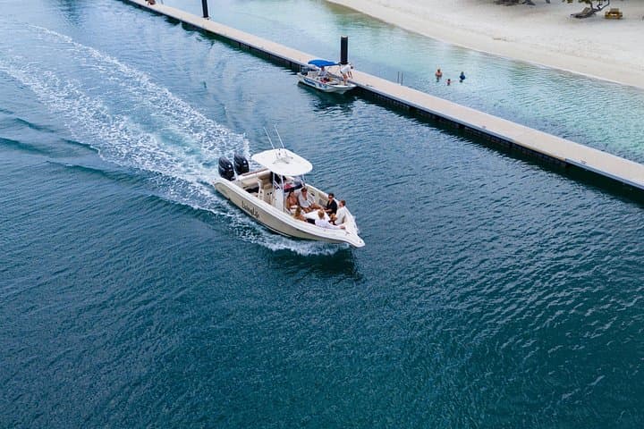 Private Luxury 28ft Boat Trip Along Curaçao's East Coast — Spanish Waters & Snorkeling photo 2