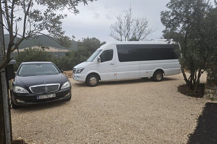 Dubrovnik to Split Luxury Transfer with 5-Course Sea-to-Table Lunch photo 6