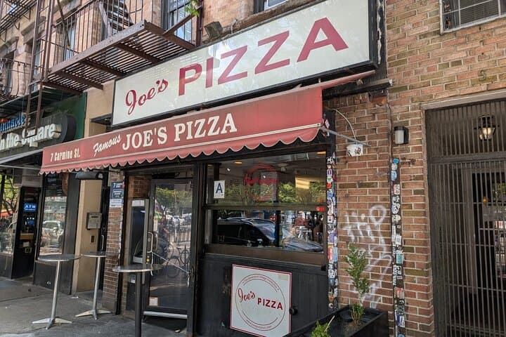 Walk New York's Iconic Movie & TV Locations: Manhattan to DUMBO Film Tour photo 3