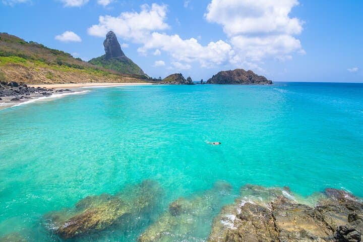 Paddle to Praia da Conceição: Hawaiian Canoe Tour in Fernando de Noronha photo 4