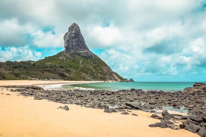Paddle to Praia da Conceição: Hawaiian Canoe Tour in Fernando de Noronha photo 5