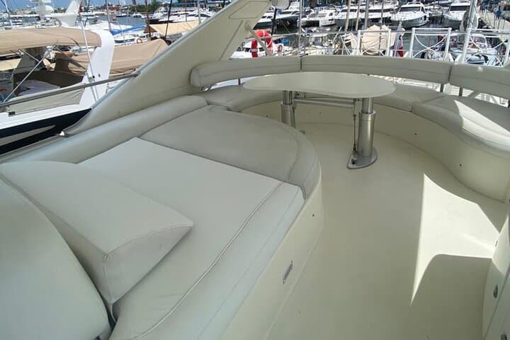 Cartagena Full-Day Private Yacht Charter on a 70ft Azimut photo 3
