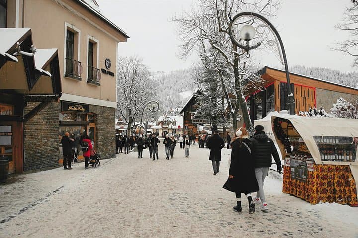 Private Zakopane Day Trip from Krakow — Gubałówka Funicular, Krupówki & Oscypek Tasting photo 3