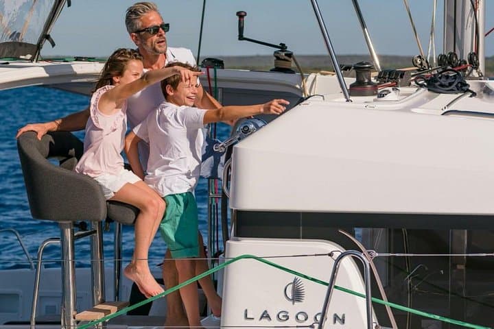 Private Lagoon 39 Catamaran to El Cielo — 5-Hour Cozumel Snorkel & Sandbar Charter photo 4