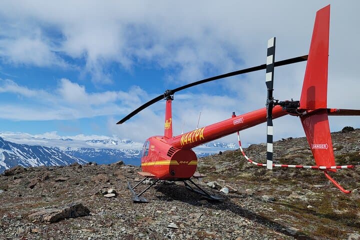 Chugach Explorer Heli Flight: Anchorage Helicopter Tour with 3 Glacier Landings photo 6