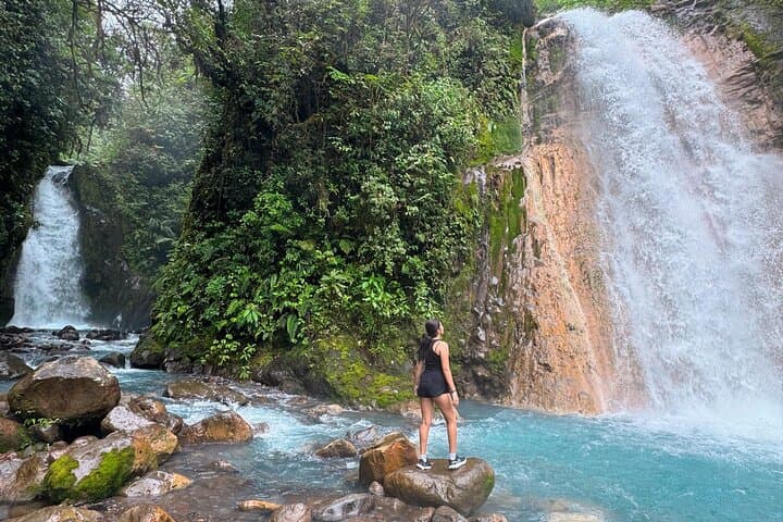 Blue Falls Hidden Waterfall Escape: Private All‑Inclusive Tour from San José photo 3