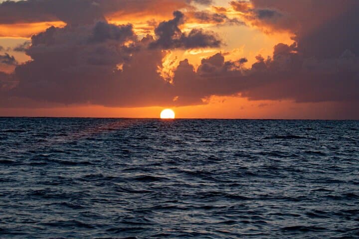 Private Sunrise Boat to Cayo Acuario — San Andrés Early-Morning Tour photo 2