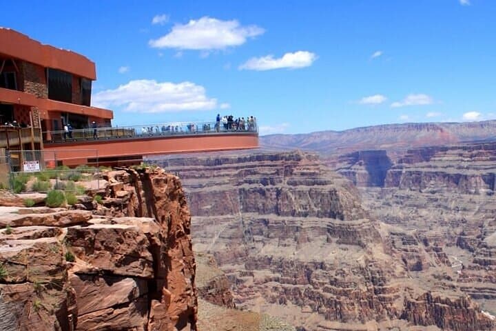 Day Trip from Las Vegas to Grand Canyon West, Hoover Dam & 7 Magic Mountains photo 4