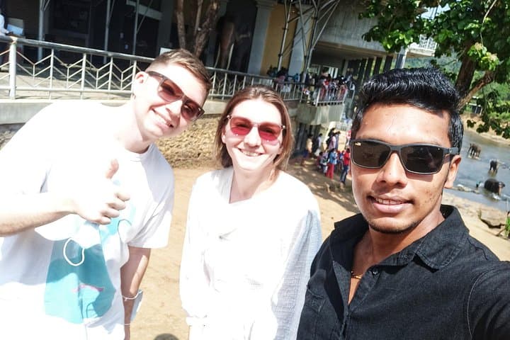 Sri Lanka Private Airport Transfers & Tailored Island Tours — 24/7 Reliable Service photo 2