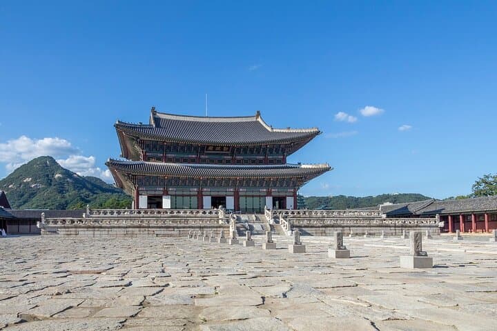 Gyeongbokgung Palace Web Guide & Escape Quest — Interactive Self-Guided Tour in Seoul photo 3