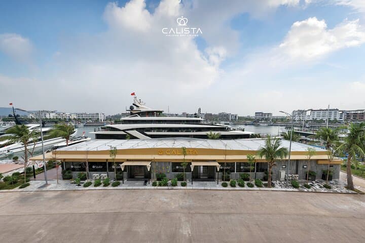 Halong Bay Luxury 2-Day Calista Cruise to Sung Sot, Titop & Luon Caves photo 4