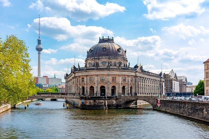 Berlin MegaPass: 7-Day Top Attractions, River Cruise & City Discovery photo 3