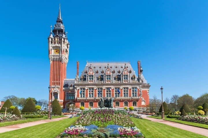 Calais Self-Guided Walking Tour with Offline App