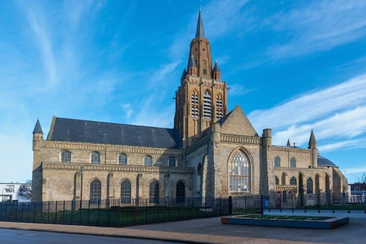 Calais Self-Guided Walking Tour with Offline App photo 2