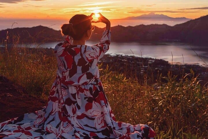 Mount Batur Sunrise Hike: Summit Trek to Bali’s Volcanic Dawn