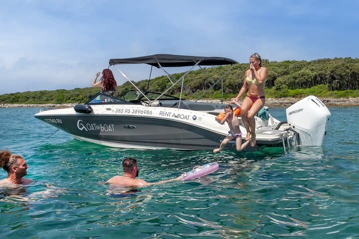 Rovinj Red Islands Speedboat Tour: Swimming, Snorkeling & Cliff-Jumping photo 1