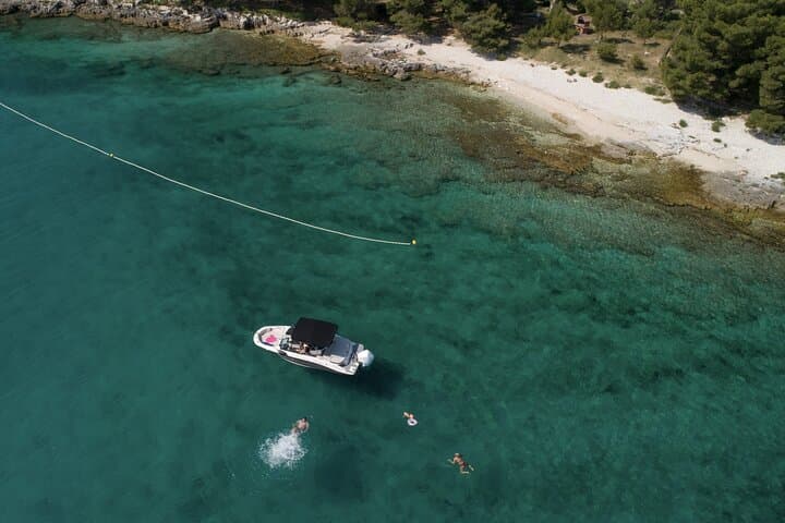 Rovinj Red Islands Speedboat Tour: Swimming, Snorkeling & Cliff-Jumping photo 2