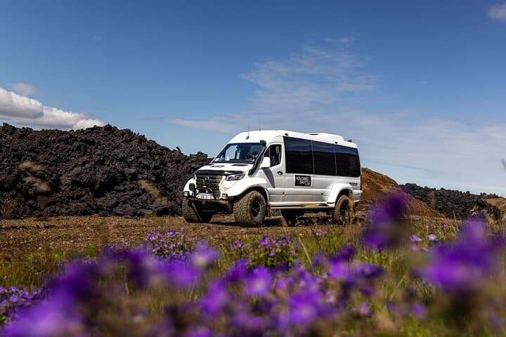Super Jeep Volcano Shuttle to Iceland's New Lava Fields photo 2