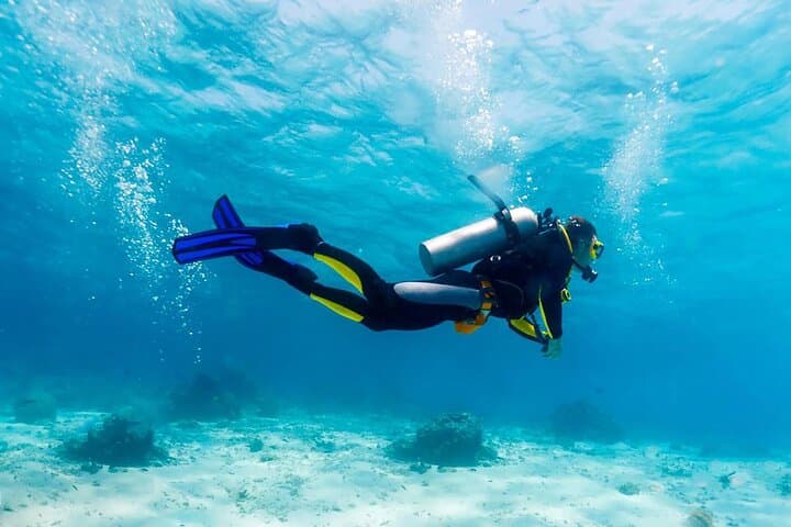 Angra dos Reis Dive Boat: Shared PADI Dives & Island Snorkel