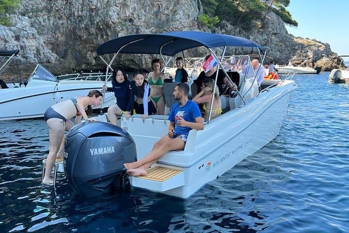 Dubrovnik Premium Small-Group 6 Cave Boat Tour photo 3