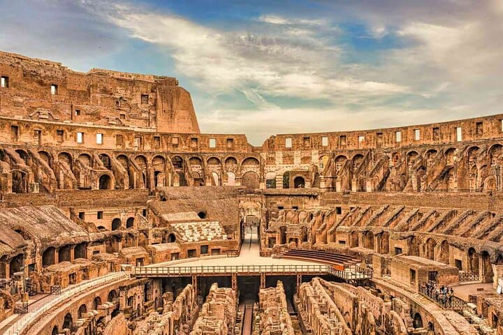 Colosseum Arena Full Experience: Guided Tour with Arena Access & Forum Visit photo 2