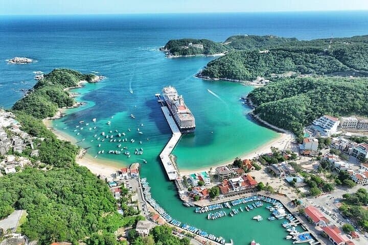 Huatulco Viewpoints and Snorkeling at Playa La Entrega photo 2