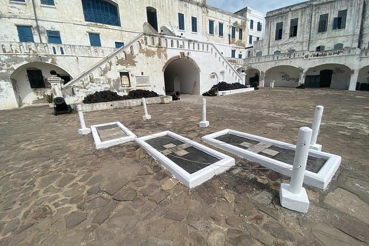 Accra to Elmina and Cape Coast Day Tour: Kakum Canopy Walk, Elmina & Cape Coast Castles photo 3