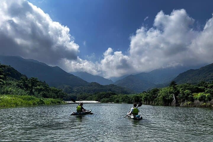 Kayak the Anbo River: Yakushima Guided Paddle Through Ancient Cedars photo 2