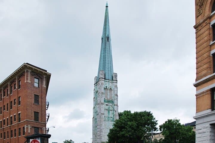 Chattanooga Blues to Bridges: Self-Guided Downtown Walking Tour photo 5