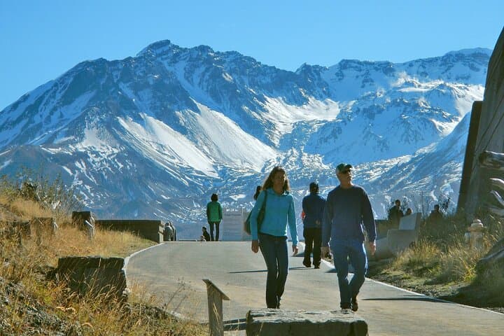 Private Mount St. Helens Volcano Tour from Portland — Blast Zone, Photo Stops & Science Center