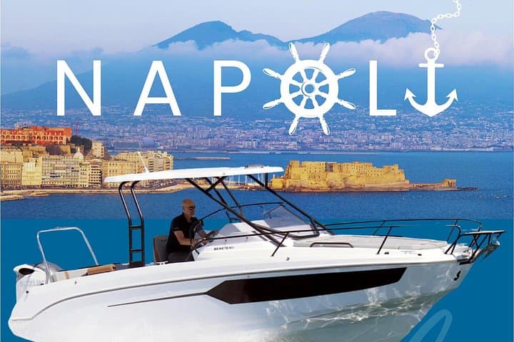 Naples 2.5-Hour Boat Tour & Swim Stop: Snorkel Gaiola and Coastal Villas photo 1