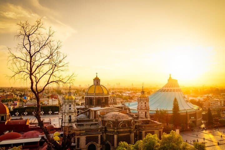 Tailor-made Teotihuacan: 4 Tour Options — Guided Visits, Early Access, Basilica & Hot Air Balloon photo 2