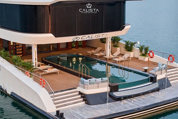 Halong Bay Luxury 2-Day Calista Cruise to Sung Sot, Titop & Luon Caves photo 2