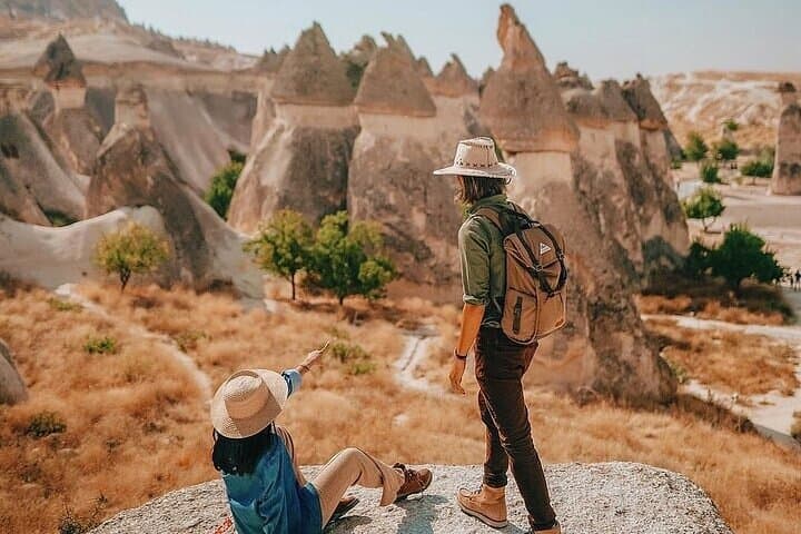 Full-Day Private Luxury Cappadocia Tour — Göreme Red Plus Guide & Practical Tips