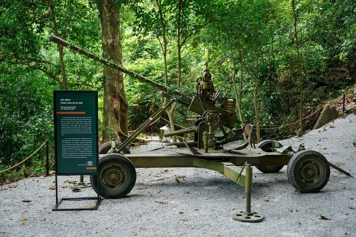 Boat Ride to Phong Nha Cave & Command Cave: Vietnam River Tour with Wartime History photo 4