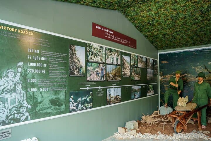 Boat Ride to Phong Nha Cave & Command Cave: Vietnam River Tour with Wartime History photo 6