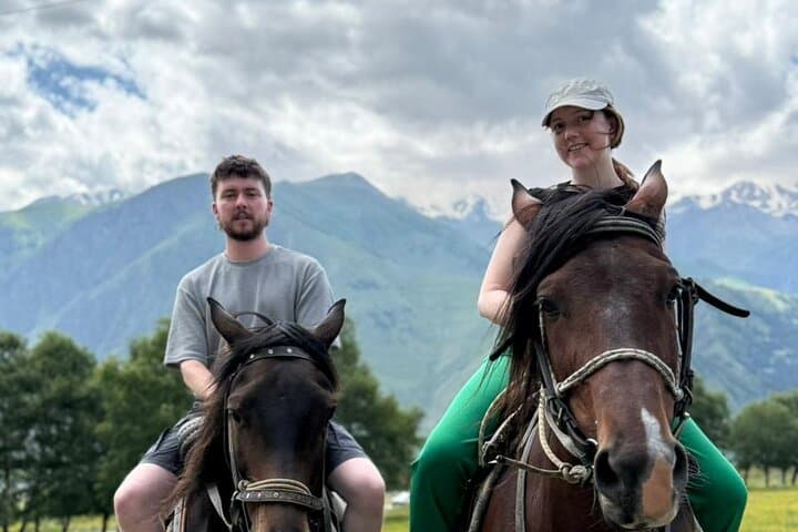 Horseback Ride to Elia Monastery — 1-Hour Kazbegi Horse Riding Tour photo 1