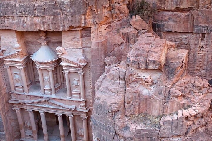Petra in Three Hours: Private Highlights Tour with a Local Guide