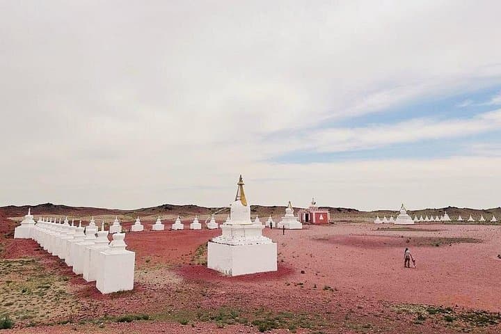 Gobi Pilgrimage: Spiritual Journey to Khamariin Khiid Monastery