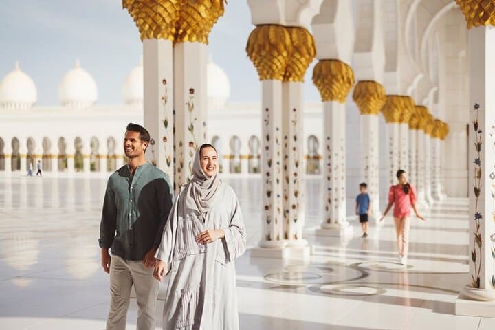 Private Abu Dhabi Layover City Tour: Sheikh Zayed Mosque, Corniche & Yas photo 2