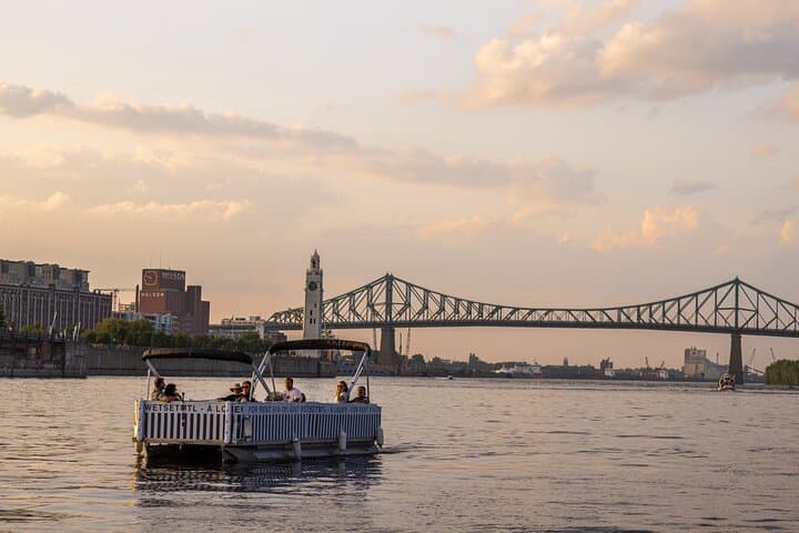 Electric Pontoon Cruise on the St. Lawrence — 1-Hour Montreal Sunset & Day Tours