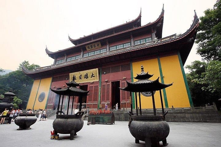 West Lake to Tea Fields: Private 1-Day Hangzhou Tour photo 6