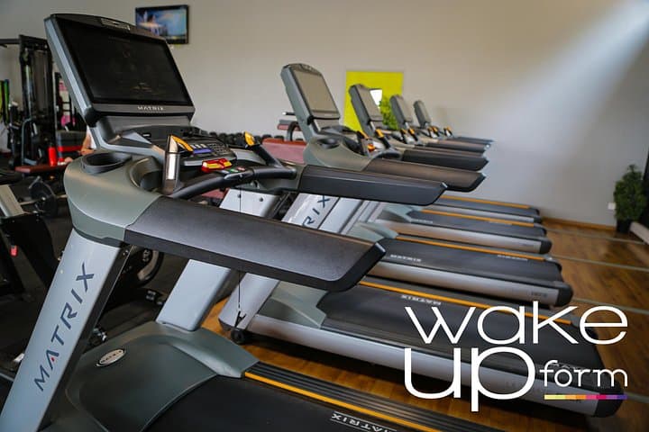 Saint-Remy-de-Provence 550m² Fitness Club — Gym, Group Classes & Showers photo 2