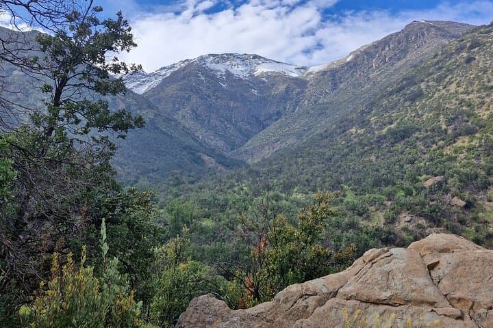 Macul Gorge Trek from Santiago — Quebrada de Macul Guided Hike