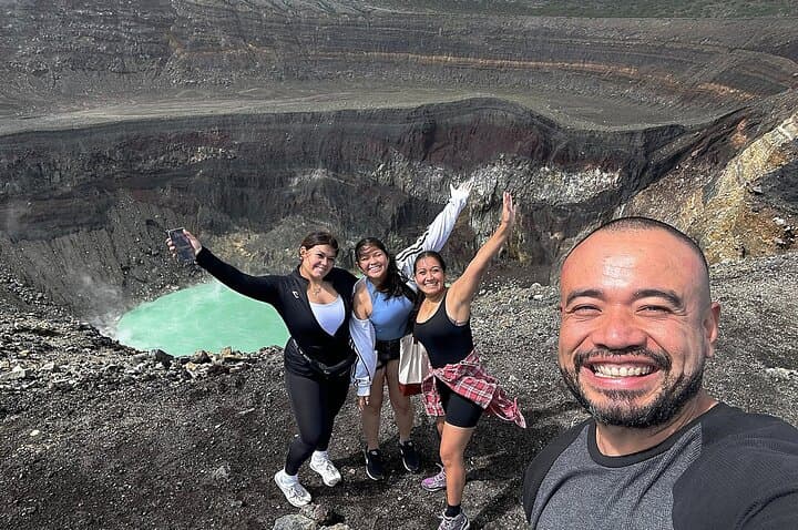 Santa Ana Volcano Hike & Coatepeque Lake Swim — Early Morning Trek in El Salvador photo 5
